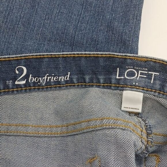 LOFT Relaxed Fit Blue Denim Boyfriend Jeans - Picture 5 of 6
